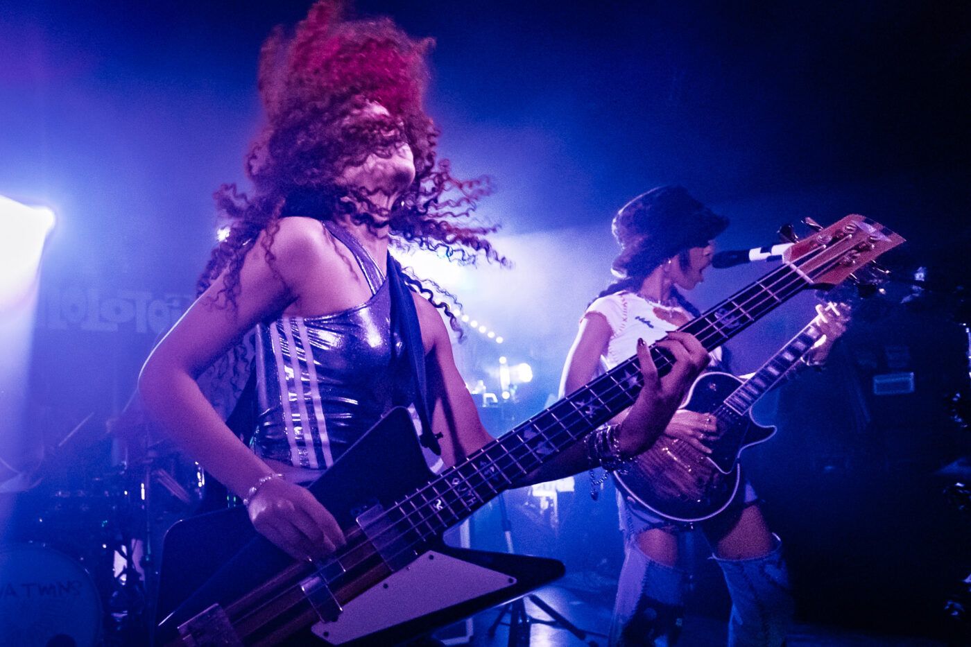 Nova Twins @ Molotow, Hamburg (DE) - JP Molloy x ww.vezmagazine.it