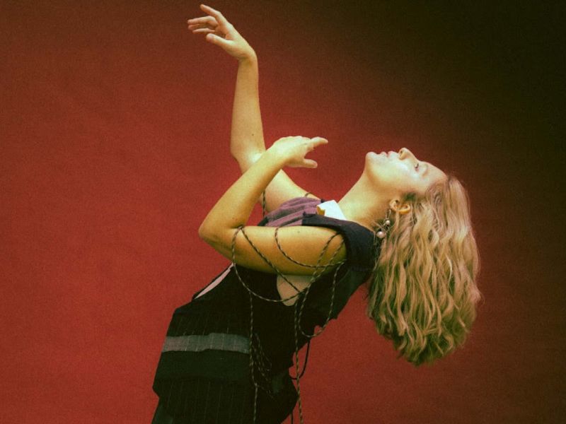 FESTIVALINO: Torna il 28 e 29 novembre a Ferrara. Live, talk e showcase con JUNI, GIULIA MEI, MARCO GIUDICI e tanti altri.