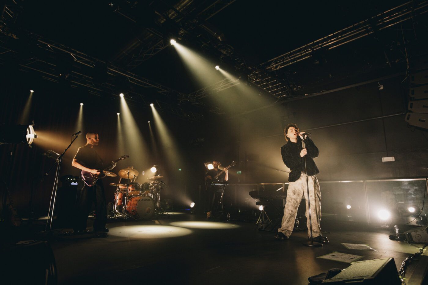 Centomilacarie @ Magazzini Generali (Milano) Marta Guerrini per ww.vezmagazine.it