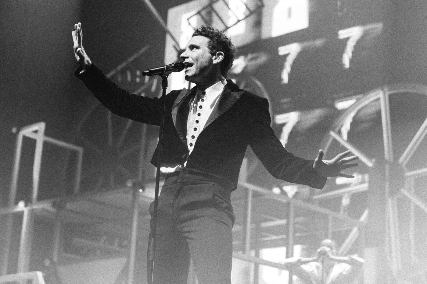 20260302 mika unipol arena bologna lucaortolani 40 7d7459af