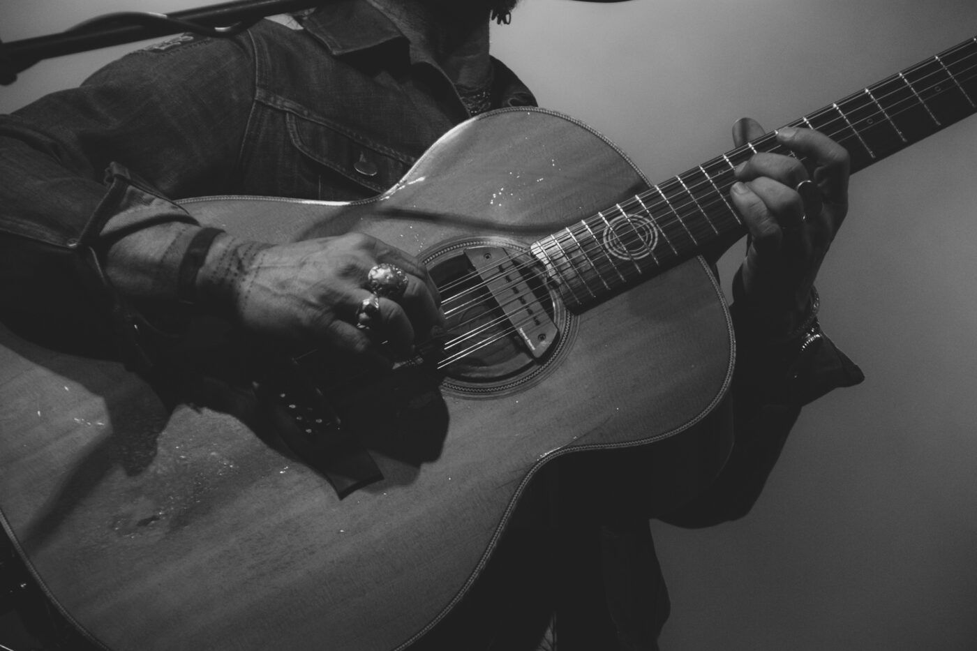 John Butler live @ Estragon (Bologna) Sabrina Lelli per www.vezmagazine.it