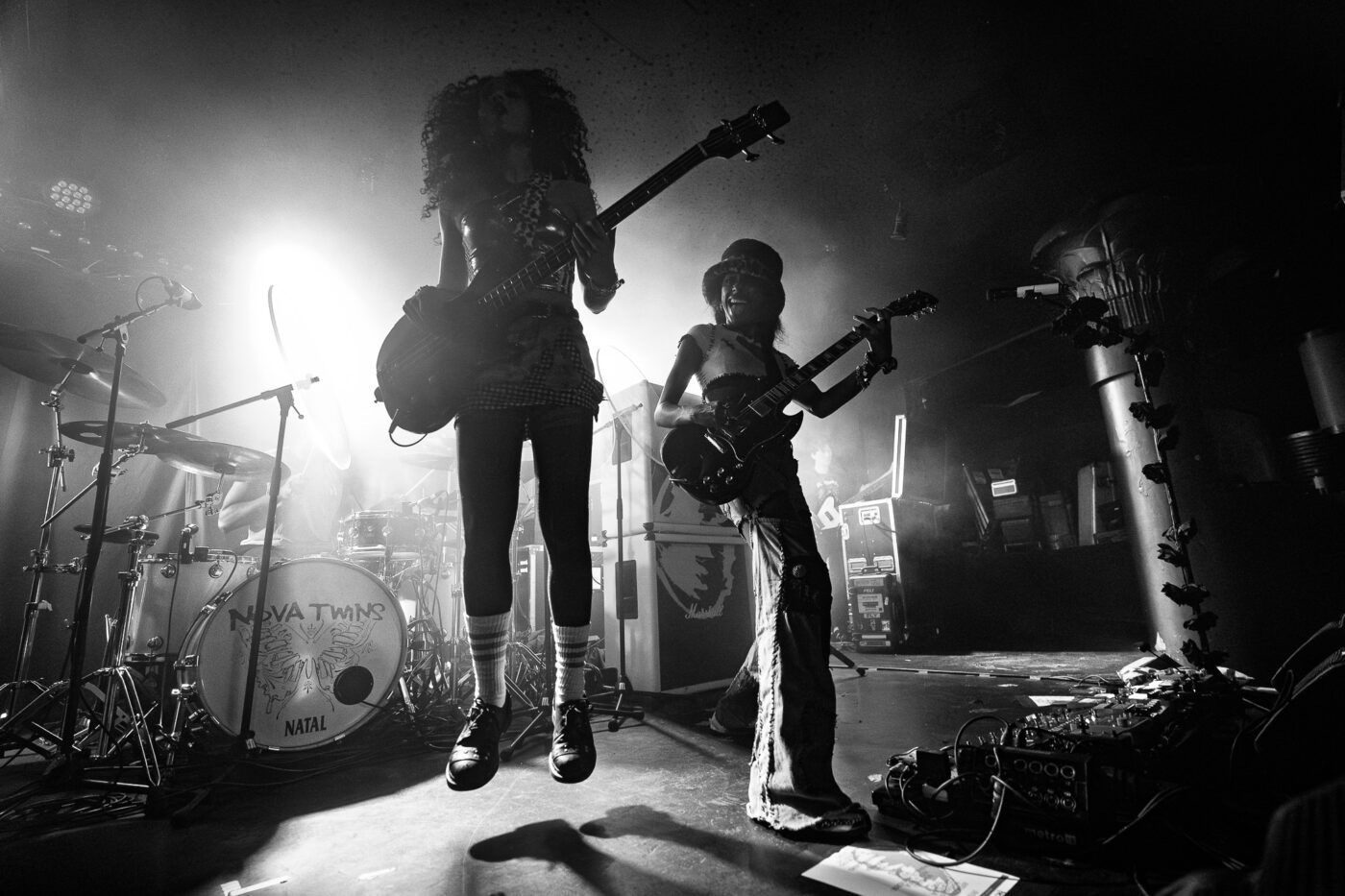 Nova Twins @ Molotow, Hamburg (DE) - JP Molloy x ww.vezmagazine.it