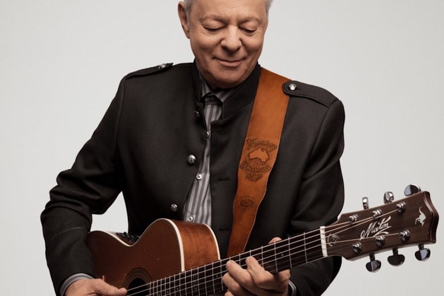 TOMMY EMMANUEL AL TEATRO DUSE DI BOLOGNA, SPECIAL GUEST MIKE DAWES – 29 Marzo 2023