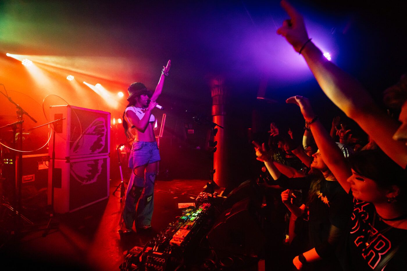 Nova Twins @ Molotow, Hamburg (DE) - JP Molloy x ww.vezmagazine.it