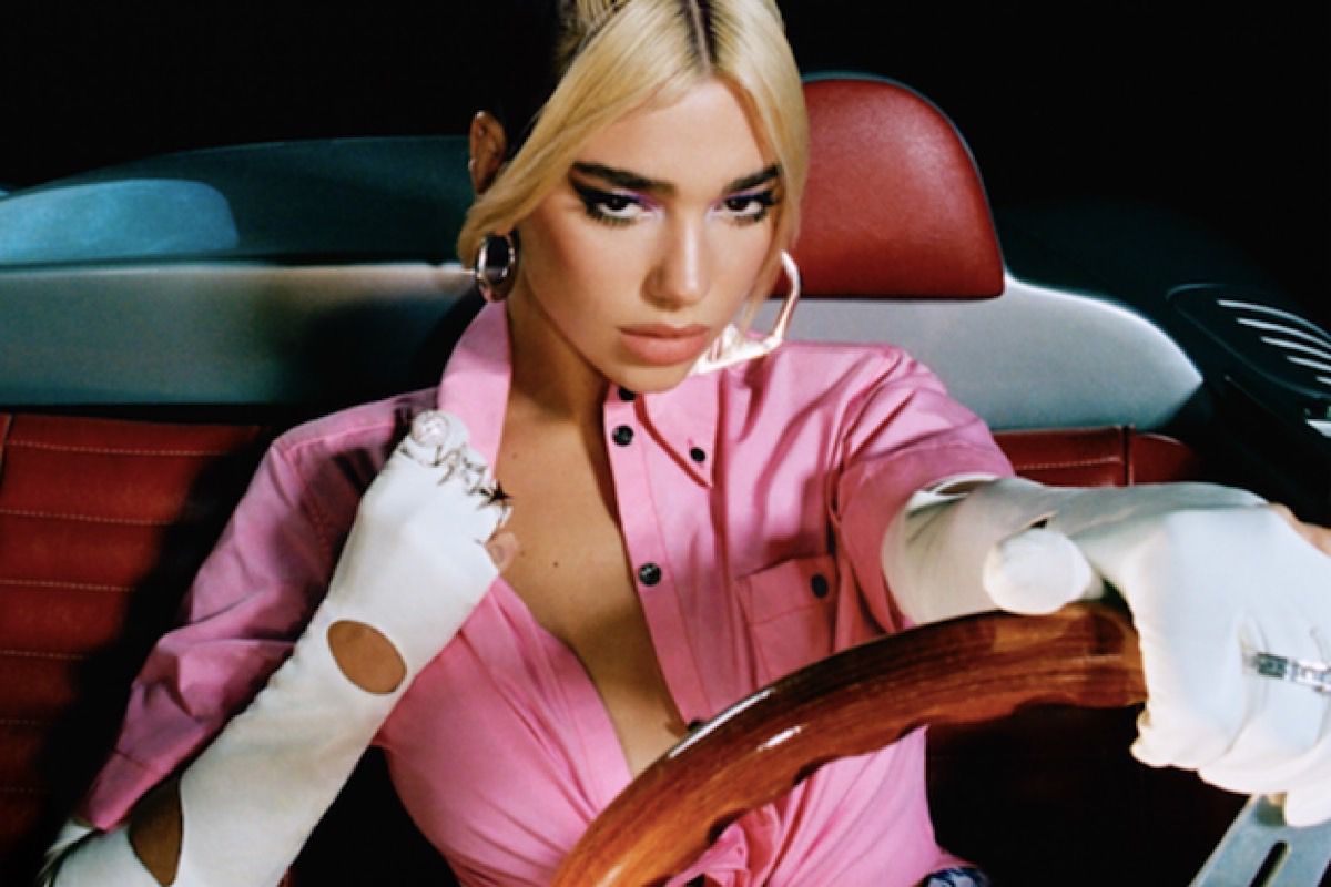 DUA LIPA: la data italiana è riprogrammata il 10 febbraio 2021 al Mediolanum Forum di Milano. Il nuovo album “Future Nostalgia” esce questo venerdì