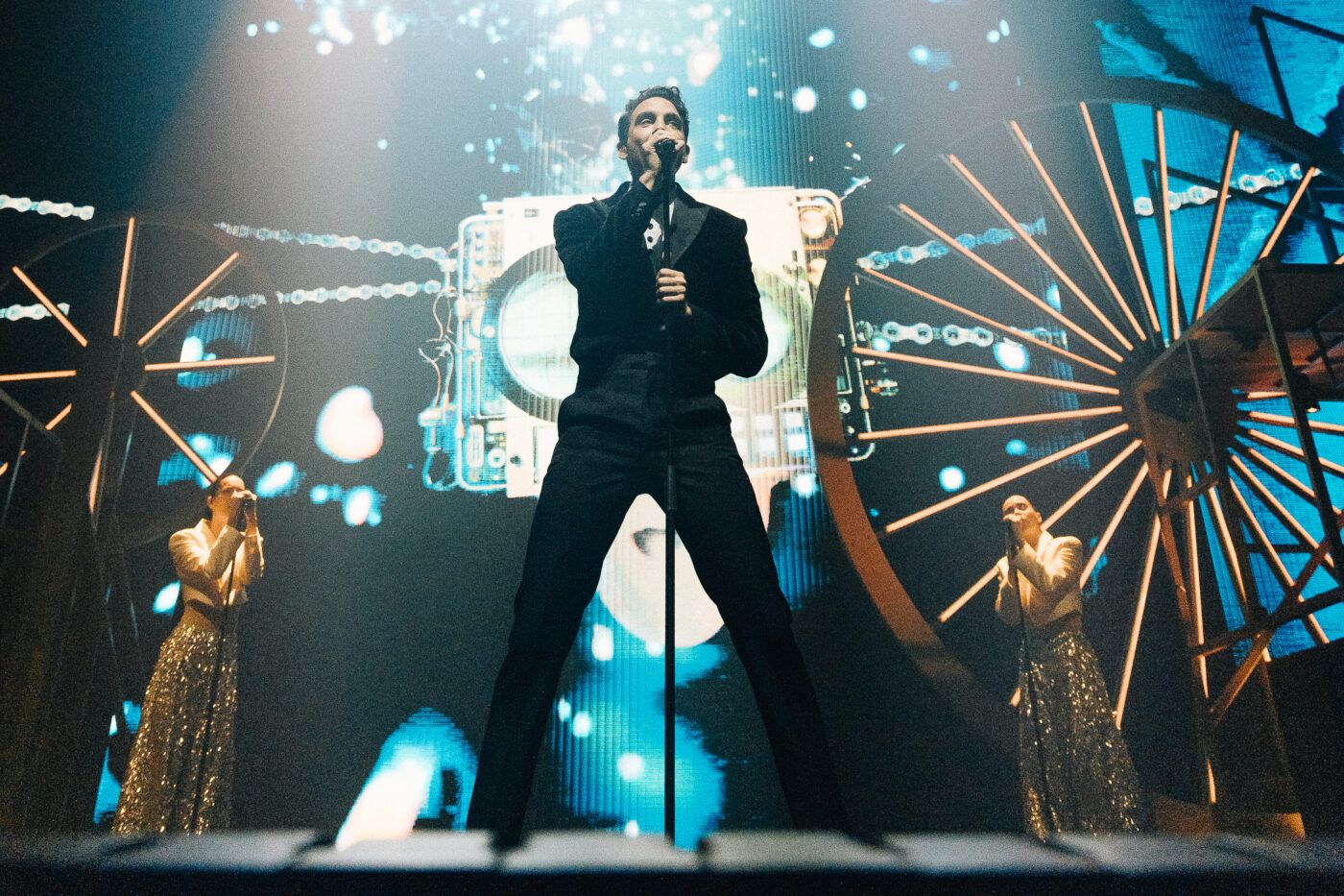 20260302 mika unipol arena bologna lucaortolani 30 e1e9e9e8