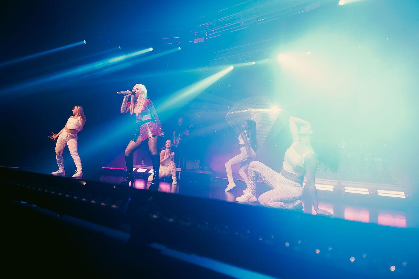 Ava Max live @ Fabrique (Milano) Oriano Previato per www.vezmagazine.it